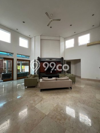 Rumah Mewah Siap Huni LT 753m2 di Menteng, Jakarta Pusat Rumah Mewah Siap Huni LT 753m2 di Menteng, Jakarta Pusat