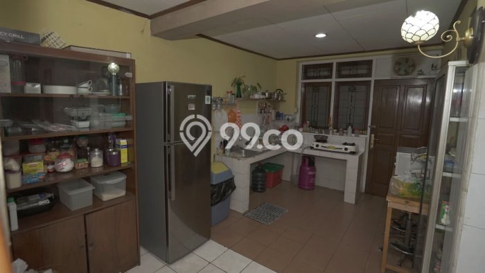 Rumah Eksklusif Dijual LT 300m2 di Tebet, Jakarta Selatan Rumah Eksklusif Dijual LT 300m2 di Tebet, Jakarta Selatan