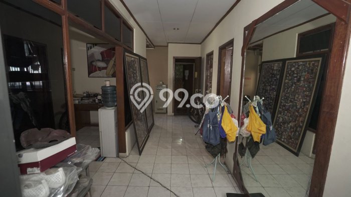 Rumah Eksklusif Dijual LT 300m2 di Tebet, Jakarta Selatan Rumah Eksklusif Dijual LT 300m2 di Tebet, Jakarta Selatan