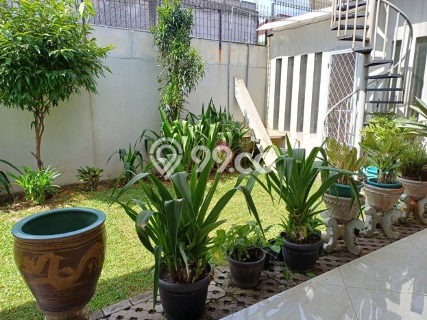 Dijual Rumah Premium dengan Fasilitas Sekitar Lengkap di Cipayung, Jakarta Timur Dijual Rumah Premium dengan Fasilitas Sekitar Lengkap di Cipayung, Jakarta Timur