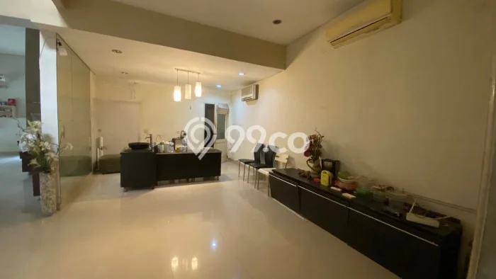 Jual Rumah Favorit Siap Huni LB 260m2 di Pancoran, Jakarta Selatan Jual Rumah Favorit Siap Huni LB 260m2 di Pancoran, Jakarta Selatan