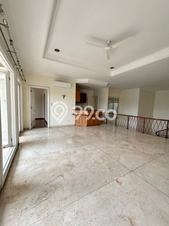 Hunian Ideal dengan LT 550m2 & LB 600m2 Disewakan di Pondok Indah Hunian Ideal dengan LT 550m2 & LB 600m2 Disewakan di Pondok Indah