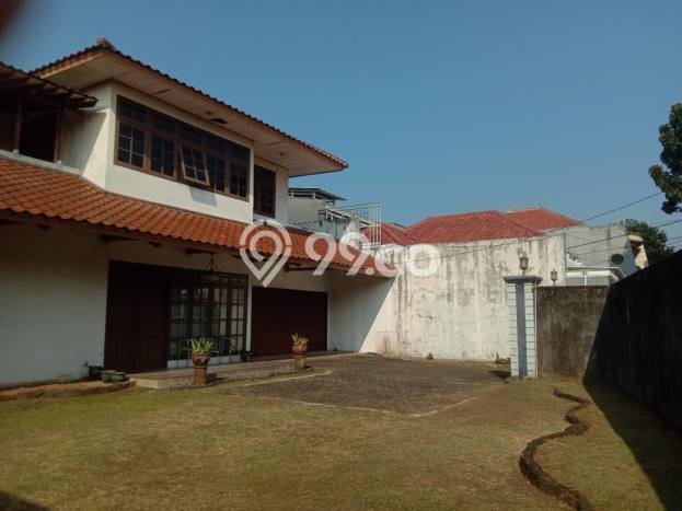 Ready to Use! Premium House LT 1375m2 Desain Elegan di Pejaten Ready to Use! Premium House LT 1375m2 Desain Elegan di Pejaten