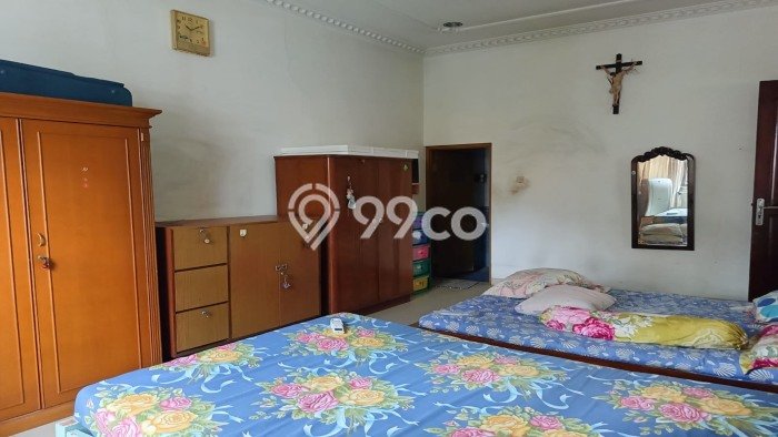 Jual Rumah Mewah Megah Dengan View Eksklusif di Jelambar, Jakarta Barat Jual Rumah Mewah Megah Dengan View Eksklusif di Jelambar, Jakarta Barat