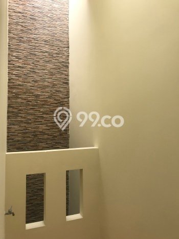 For Sale Rumah 2 Kamar Lokasi Ideal Nyaman dan Strategis di Kelapa Gading For Sale Rumah 2 Kamar Lokasi Ideal Nyaman dan Strategis di Kelapa Gading