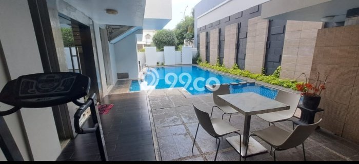 Rumah Mewah LB 800m2 Siap Pakai Desain Elegan di Kota Wisata, Jakarta Timur Rumah Mewah LB 800m2 Siap Pakai Desain Elegan di Kota Wisata, Jakarta Timur