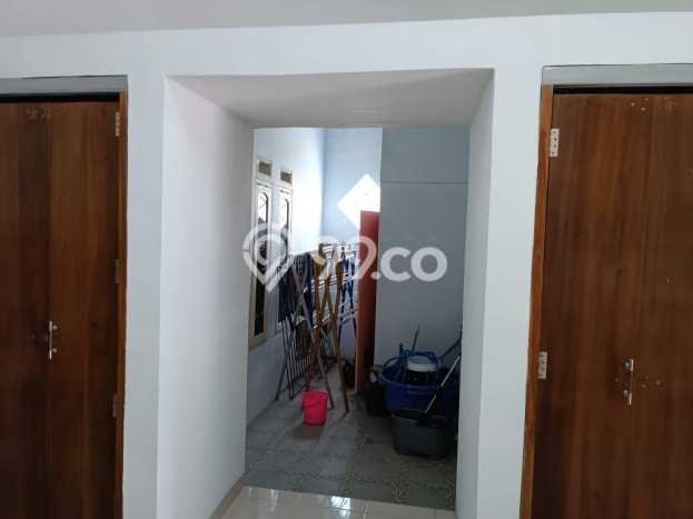 Rumah Strategis Minimalis Lb 150m2 di Cileungsi, Bogor Rumah Strategis Minimalis Lb 150m2 di Cileungsi, Bogor