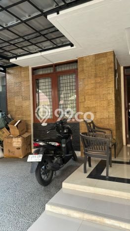 Dijual Rumah Luas Megah Dengan View Cantik di Cibubur, Jakarta Timur Dijual Rumah Luas Megah Dengan View Cantik di Cibubur, Jakarta Timur