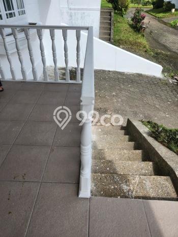 Vila Premium Kawasan , Area 365m2m², Akses Sukabumi, Sukabumi Vila Premium Kawasan , Area 365m2m², Akses Sukabumi, Sukabumi