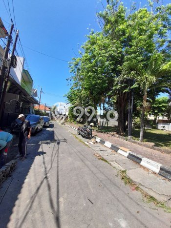 Rumah Modern 5 KT di Gununganyar Surabaya Unfurnished Rumah Modern 5 KT di Gununganyar Surabaya Unfurnished