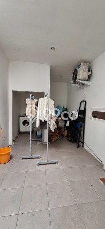 For Sale Rumah 3 Kamar Lokasi Ideal Bagus dan Strategis di Sukolilo For Sale Rumah 3 Kamar Lokasi Ideal Bagus dan Strategis di Sukolilo