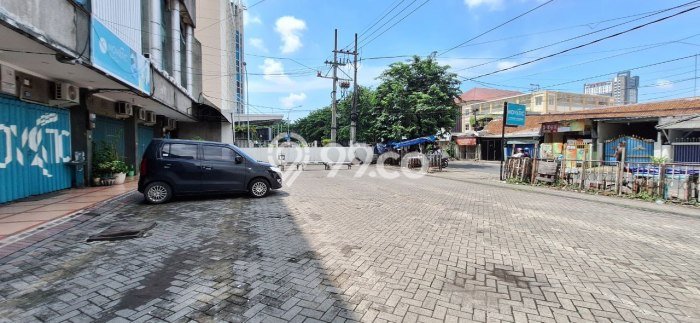 Ruko Bagus Dijual LB 225m2 Lokasi Strategis Surabaya Area Cocok untuk Bisnis Ruko Bagus Dijual LB 225m2 Lokasi Strategis Surabaya Area Cocok untuk Bisnis