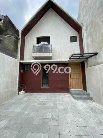 Dijual Hunian Rumah Terawat 3 Kamar di Kutisari, Surabaya Dijual Hunian Rumah Terawat 3 Kamar di Kutisari, Surabaya