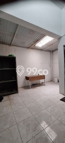 Ruko Bagus Dijual LB 225m2 Lokasi Strategis Surabaya Area Cocok untuk Bisnis Ruko Bagus Dijual LB 225m2 Lokasi Strategis Surabaya Area Cocok untuk Bisnis
