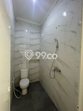 For Sale Hunian Rumah Terawat 3 KT di Kutisari, Surabaya For Sale Hunian Rumah Terawat 3 KT di Kutisari, Surabaya