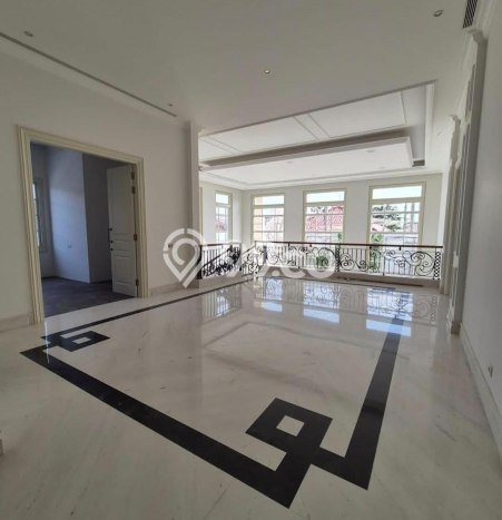 Dijual Rumah Premium dengan Fasilitas Sekitar Komplit di Sukolilo, Surabaya Dijual Rumah Premium dengan Fasilitas Sekitar Komplit di Sukolilo, Surabaya