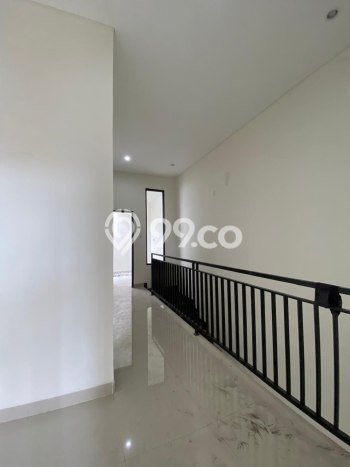 Hunian Cantik Minimalis Lb 120m2 di Rungkut, Surabaya Hunian Cantik Minimalis Lb 120m2 di Rungkut, Surabaya