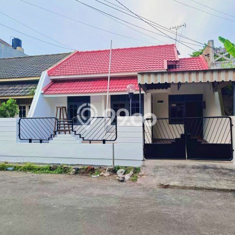 Dijual Cepat Rumah Favorit Siap Huni LB 100m2 di Sukolilo, Surabaya Dijual Cepat Rumah Favorit Siap Huni LB 100m2 di Sukolilo, Surabaya