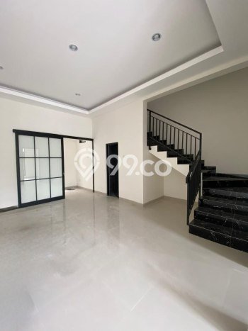 Hunian Cantik Minimalis Lb 120m2 di Rungkut, Surabaya Hunian Cantik Minimalis Lb 120m2 di Rungkut, Surabaya