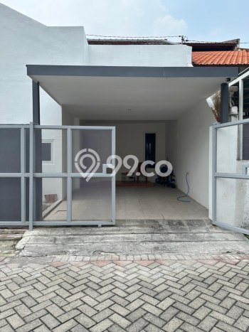For Sale Rumah 3 Kamar Lokasi Ideal Bagus dan Strategis di Sukolilo For Sale Rumah 3 Kamar Lokasi Ideal Bagus dan Strategis di Sukolilo