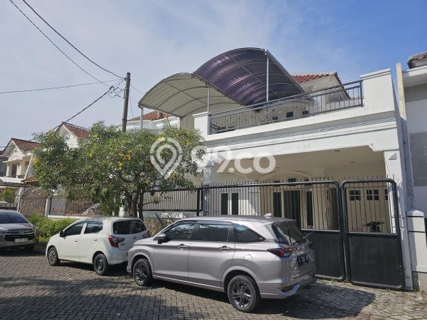 For Sale Rumah Mewah Exclusive di Wiyung, Surabaya For Sale Rumah Mewah Exclusive di Wiyung, Surabaya