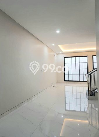 Ready to Use! Premium House LT 210m2 Desain Modern di Citraland Ready to Use! Premium House LT 210m2 Desain Modern di Citraland
