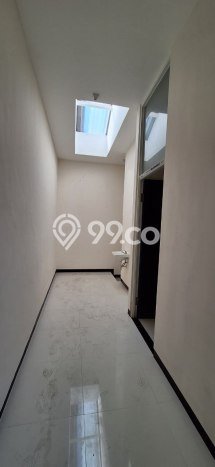 Rumah Luas Asri 2 KT Siap Huni di Kutisari Surabaya Rumah Luas Asri 2 KT Siap Huni di Kutisari Surabaya
