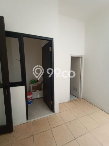 Dijual Cepat Rumah Favorit Siap Huni LB 120m2 di Rungkut, Surabaya Dijual Cepat Rumah Favorit Siap Huni LB 120m2 di Rungkut, Surabaya