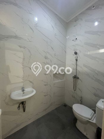For Sale Hunian Rumah Terawat 3 KT di Kutisari, Surabaya For Sale Hunian Rumah Terawat 3 KT di Kutisari, Surabaya