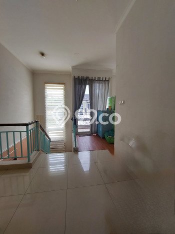 Rumah Mewah LB 200m2 Siap Pakai Desain Elegan di Gading Serpong, Tangerang Rumah Mewah LB 200m2 Siap Pakai Desain Elegan di Gading Serpong, Tangerang