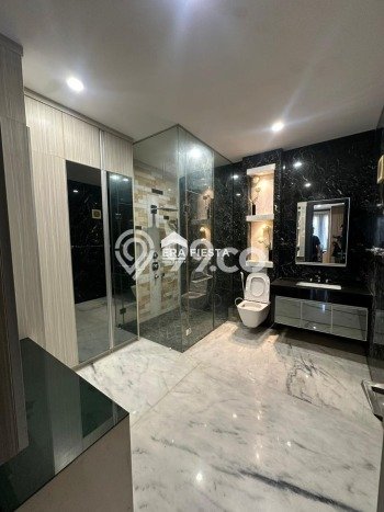 Rumah Elit LB 700m2 Siap Huni Desain Elegan di Pantai Indah Kapuk, Jakarta Utara Rumah Elit LB 700m2 Siap Huni Desain Elegan di Pantai Indah Kapuk, Jakarta Utara