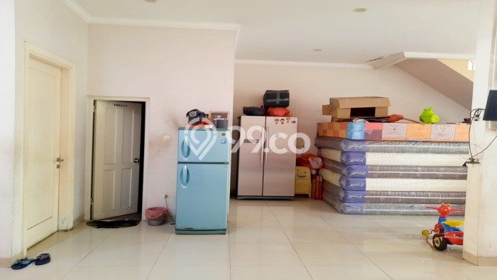 HOT DEAL! Rumah Premium di Serpong Villa Melati Mas, Tangerang Selatan, Luas 177m² LB 230m² HOT DEAL! Rumah Premium di Serpong Villa Melati Mas, Tangerang Selatan, Luas 177m² LB 230m²