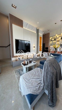Rumah Akses Mudah di Bintaro, Tangerang Selatan, LT 144m² Bangunan 179m² Rumah Akses Mudah di Bintaro, Tangerang Selatan, LT 144m² Bangunan 179m²