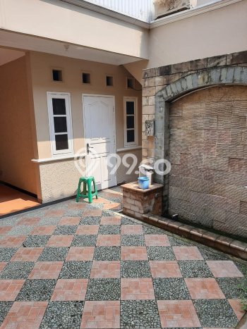 Rumah LT 372m² di Modernland, Tangerang - Akses Mudah Rumah LT 372m² di Modernland, Tangerang - Akses Mudah