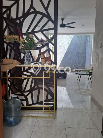 Rumah dengan Lokasi Strategis 2 KT di Modernland, Tangerang Rumah dengan Lokasi Strategis 2 KT di Modernland, Tangerang