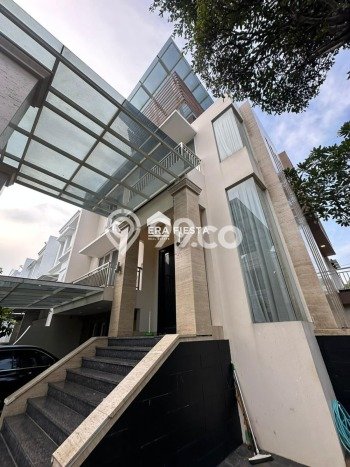 Rumah Elit LB 700m2 Siap Huni Desain Elegan di Pantai Indah Kapuk, Jakarta Utara Rumah Elit LB 700m2 Siap Huni Desain Elegan di Pantai Indah Kapuk, Jakarta Utara
