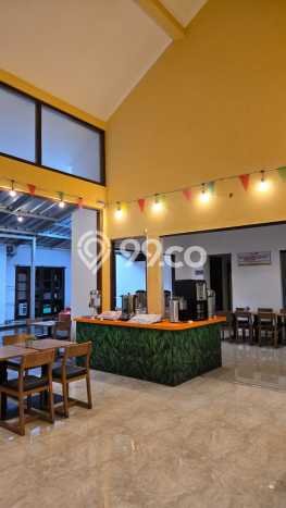 Unit Komersial Dijual di Ciputat Tangerang Selatan Luas Tanah 1000m2, Luas Bangunan 600m2 Unit Komersial Dijual di Ciputat Tangerang Selatan Luas Tanah 1000m2, Luas Bangunan 600m2