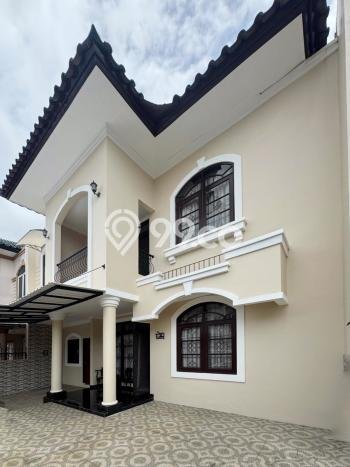Rumah Elit Modern Siap Huni di Modernland Tangerang Rumah Elit Modern Siap Huni di Modernland Tangerang