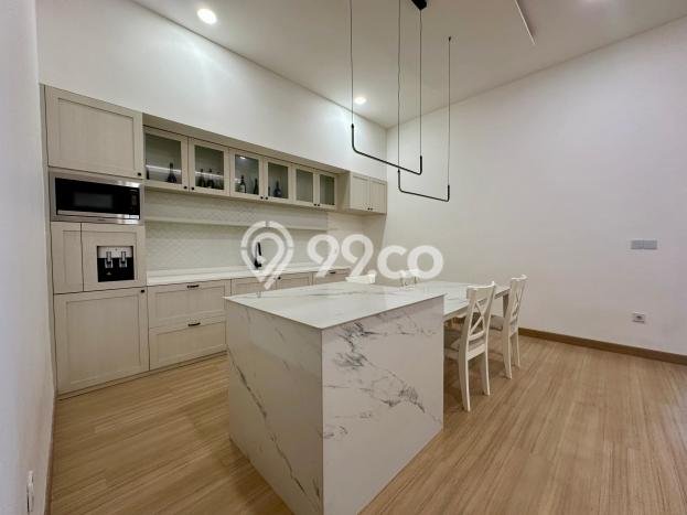 Rumah Luxury Modern Siap Huni di Alam Sutera Tangerang Rumah Luxury Modern Siap Huni di Alam Sutera Tangerang