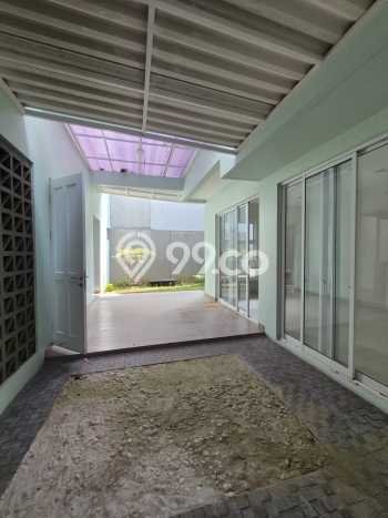 Rumah Elit Modern Tanpa Renovasi di Banjar Wijaya Tangerang Rumah Elit Modern Tanpa Renovasi di Banjar Wijaya Tangerang