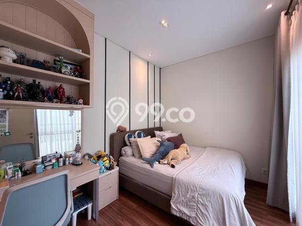 Jual Rumah Mewah Elegan Dengan View Cantik di Gading Serpong, Tangerang Jual Rumah Mewah Elegan Dengan View Cantik di Gading Serpong, Tangerang