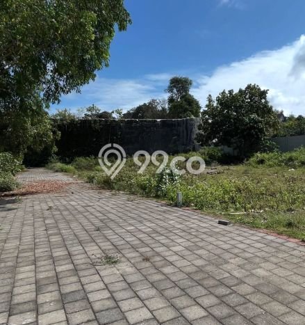 Tanah Dijual di Badung Seluas 243m2 Strategis Tanah Dijual di Badung Seluas 243m2 Strategis