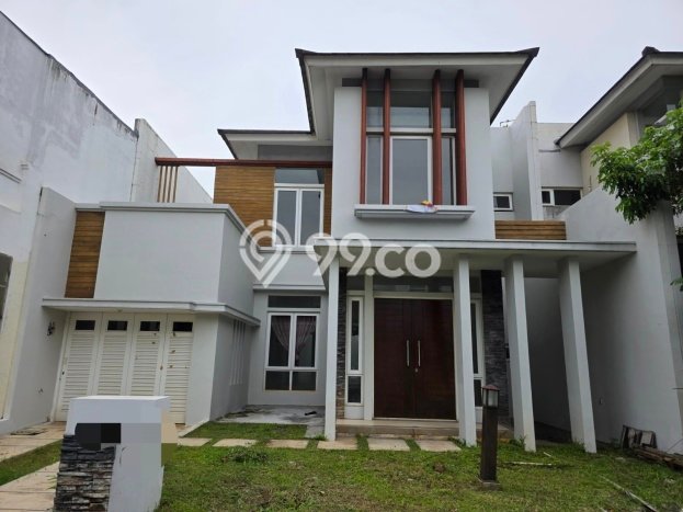 Jual Rumah Mewah Elegan Dengan View Cantik di Cibubur, Bogor Jual Rumah Mewah Elegan Dengan View Cantik di Cibubur, Bogor