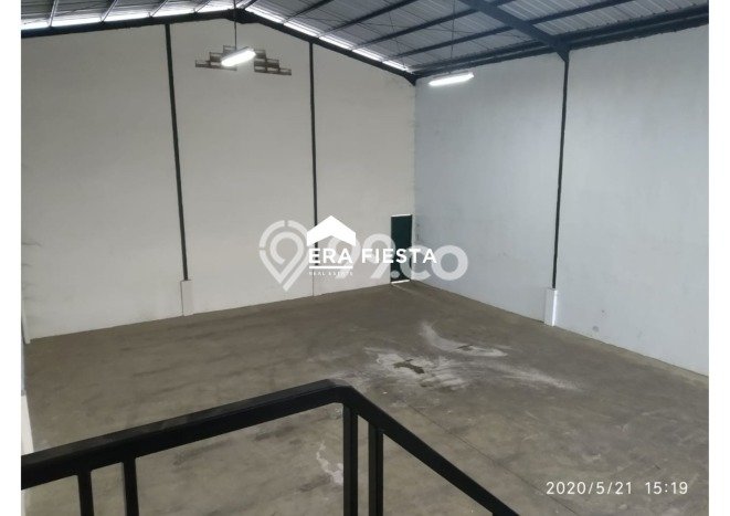 Disewakan Gudang Bisnis di Serpong Tangerang Selatan Harga Sewa Menarik Bisa Nego Disewakan Gudang Bisnis di Serpong Tangerang Selatan Harga Sewa Menarik Bisa Nego