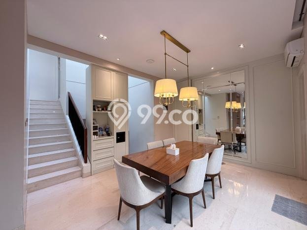 Jual Rumah Mewah Elegan Dengan View Cantik di Gading Serpong, Tangerang Jual Rumah Mewah Elegan Dengan View Cantik di Gading Serpong, Tangerang