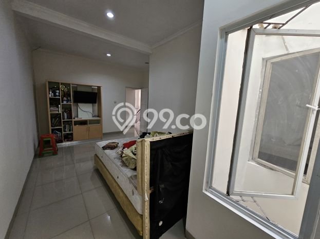 Rumah Asri di Modernland, 2 KM, LT 90m² LB 150m² Rumah Asri di Modernland, 2 KM, LT 90m² LB 150m²
