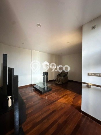 Rumah Elit LB 700m2 Siap Huni Desain Elegan di Pantai Indah Kapuk, Jakarta Utara Rumah Elit LB 700m2 Siap Huni Desain Elegan di Pantai Indah Kapuk, Jakarta Utara