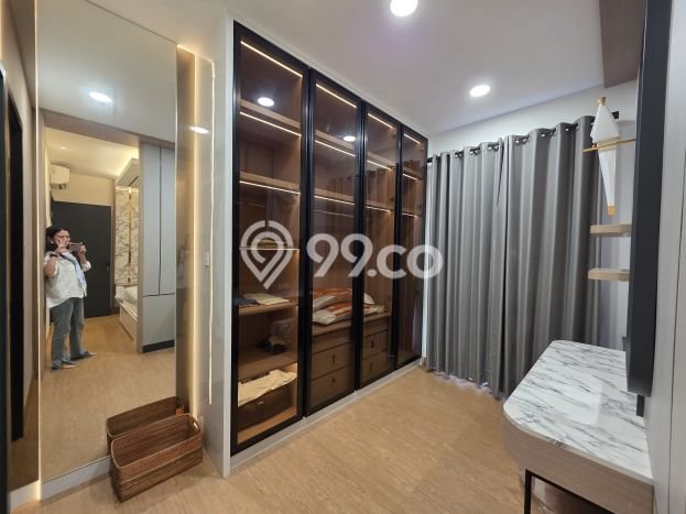 Jual Rumah Luas Elegan Dengan View Cantik di Gading Serpong, Tangerang Jual Rumah Luas Elegan Dengan View Cantik di Gading Serpong, Tangerang