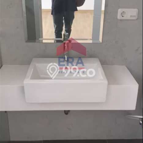 Siap Huni Rumah Mewah 4 Kamar di Tangerang Dekat ke Mana Pun Siap Huni Rumah Mewah 4 Kamar di Tangerang Dekat ke Mana Pun