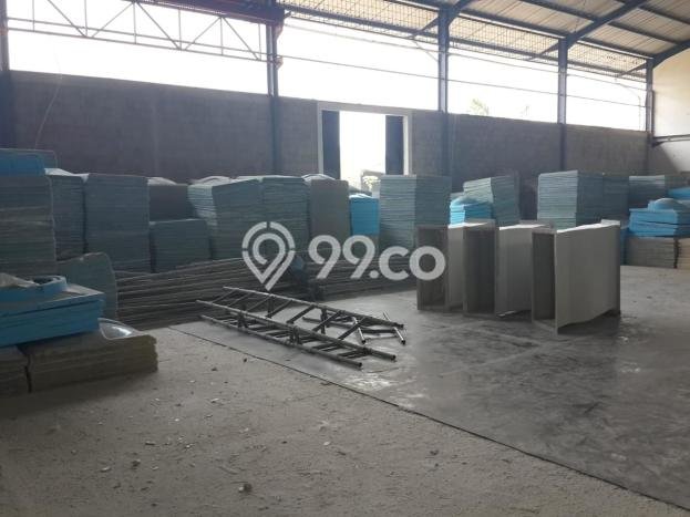 Untuk Dijual Pabrik di Cikupa Tangerang LT 7000m2 / LB 2000m2 Untuk Dijual Pabrik di Cikupa Tangerang LT 7000m2 / LB 2000m2